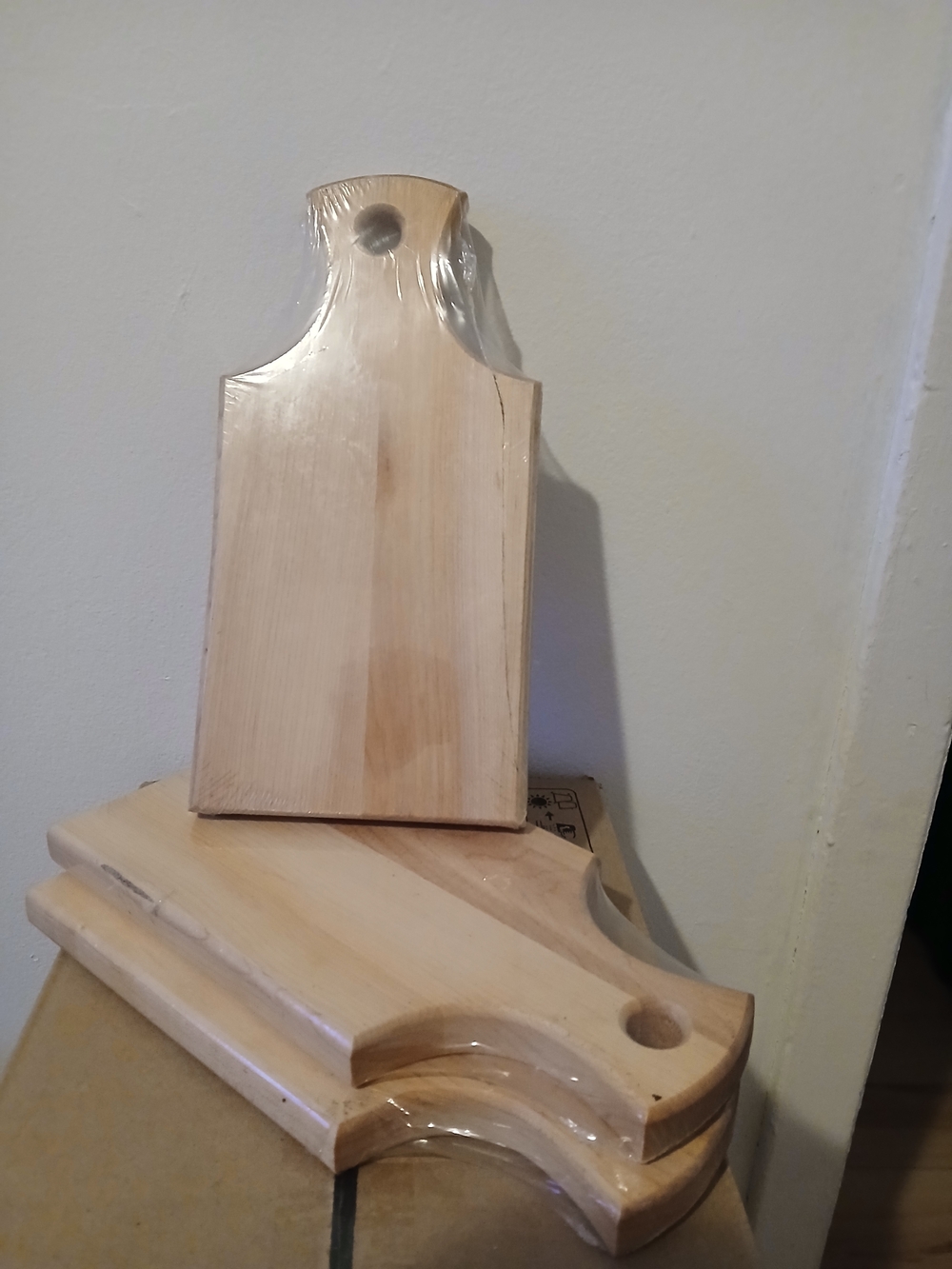Wooden Paddle Cutting Boards - Natural Light Wood